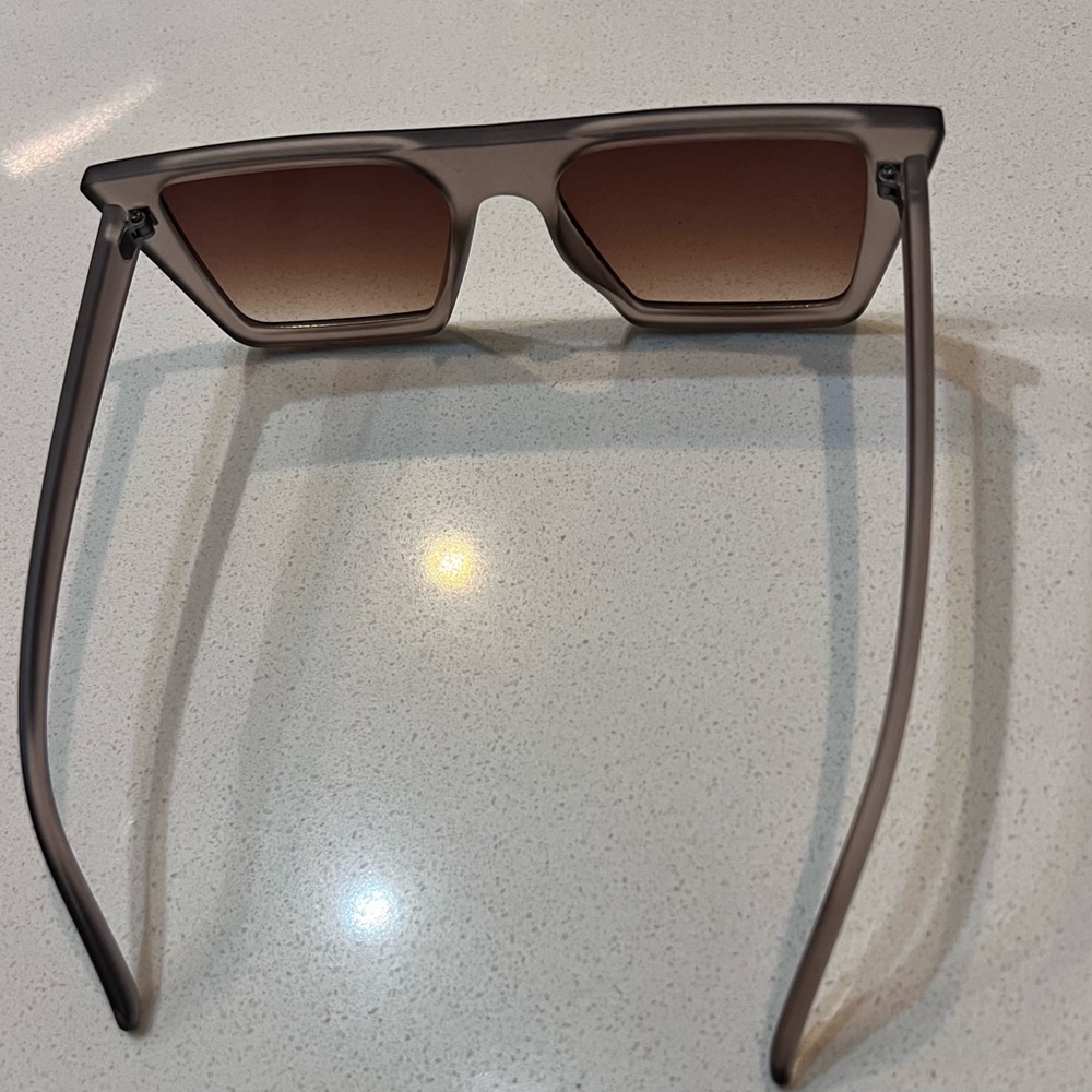 Retro Modern Flat Top Rectangular Sunglasses Smok… - image 4